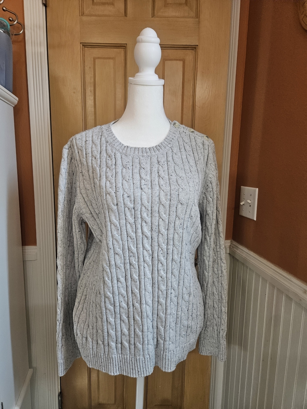 croft & barrow Light Gray Cable Knit Crewneck Sweater